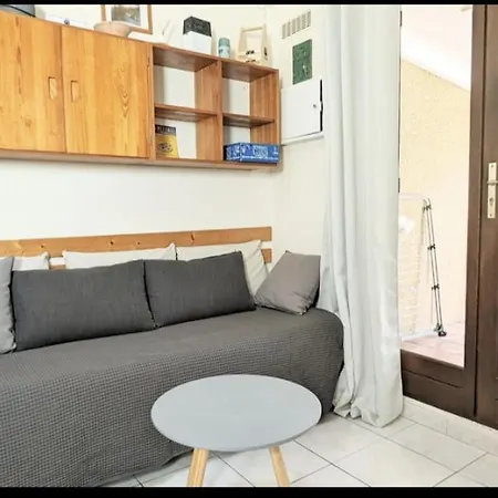 Сasa de vacaciones Pavillon Jardinet , Piscine Et Parking Privatif *